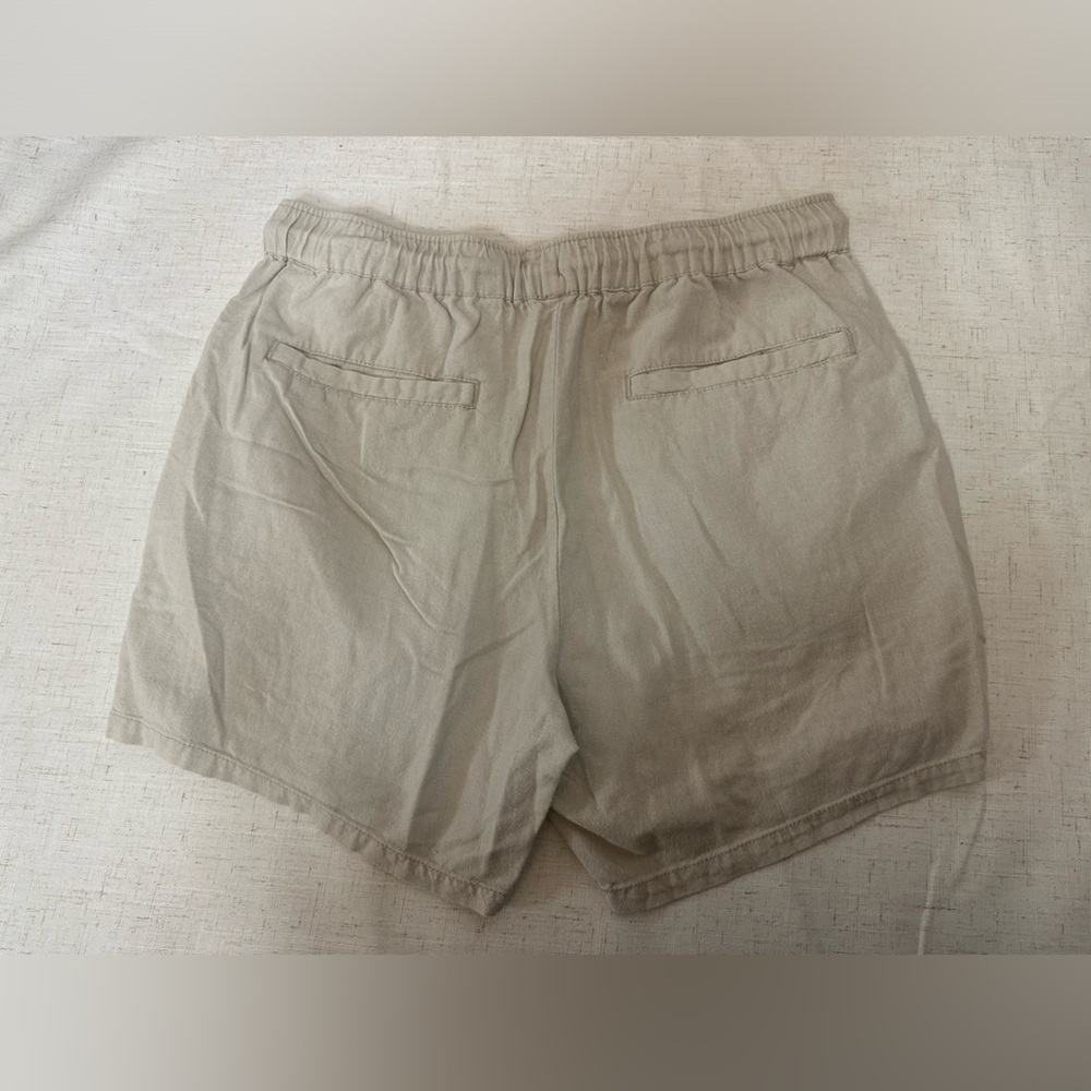 ASOS Tan Bermudas Relaxed Fit Cotton Blend 🤍🤍 - Picture 3 of 11
